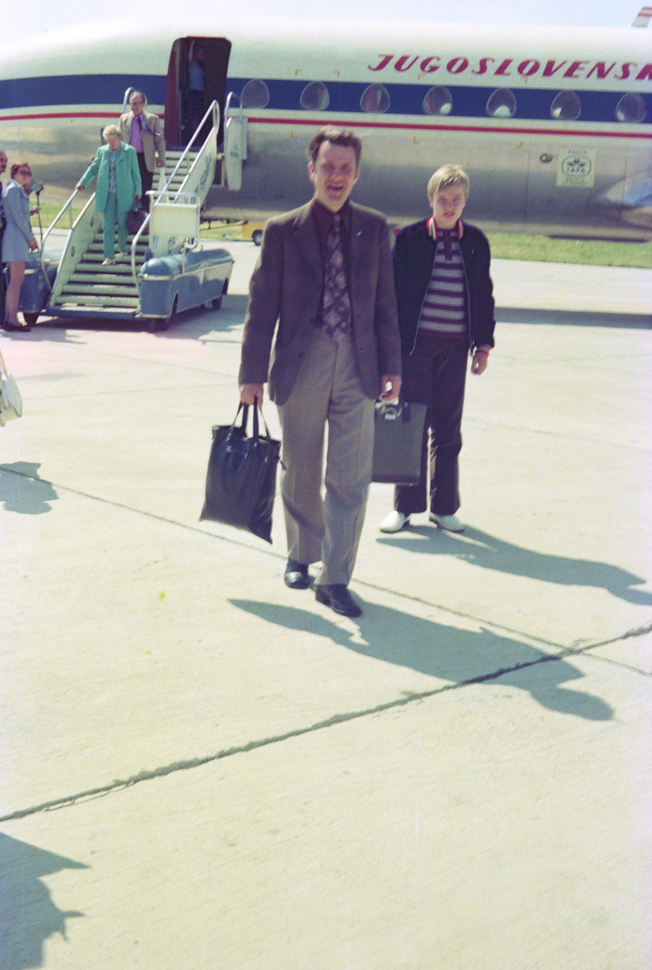 S3_197505-00