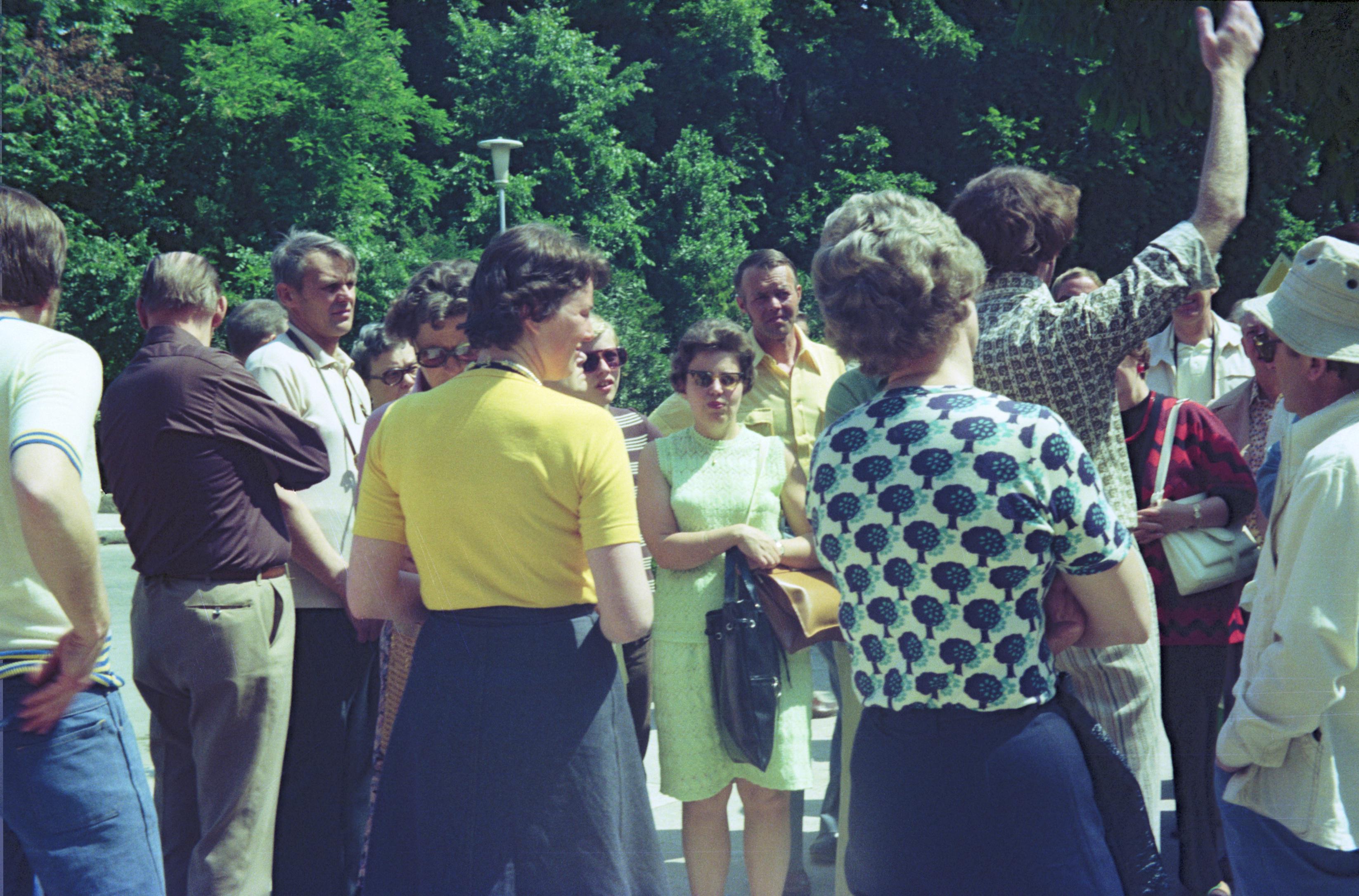 S3_197505-04