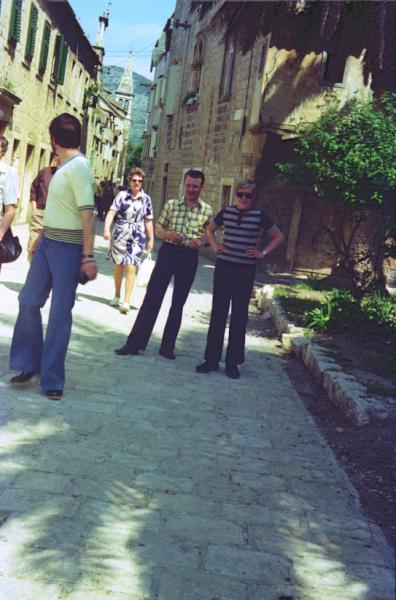 S3_197505-08
