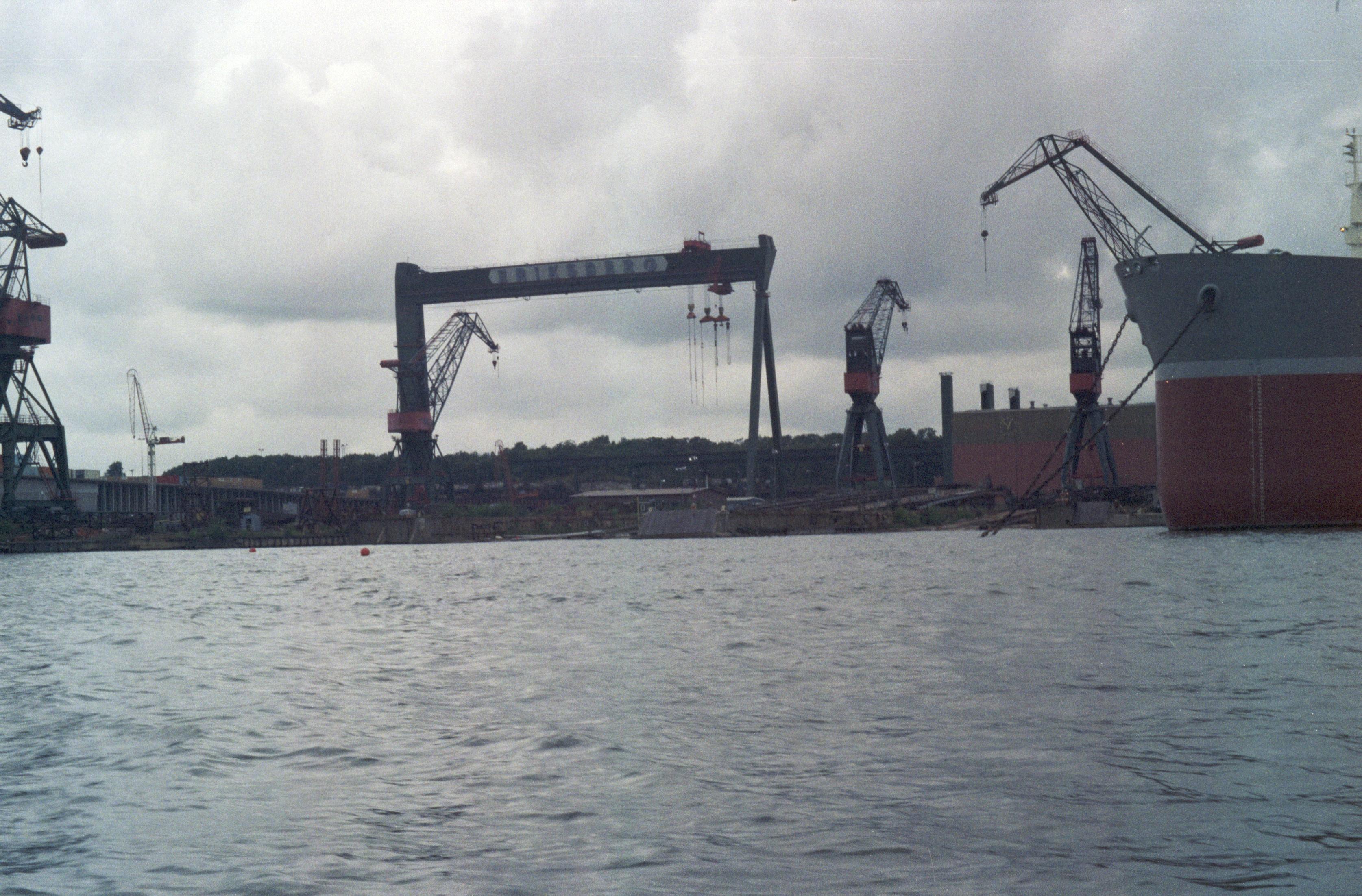 S3_197908-18