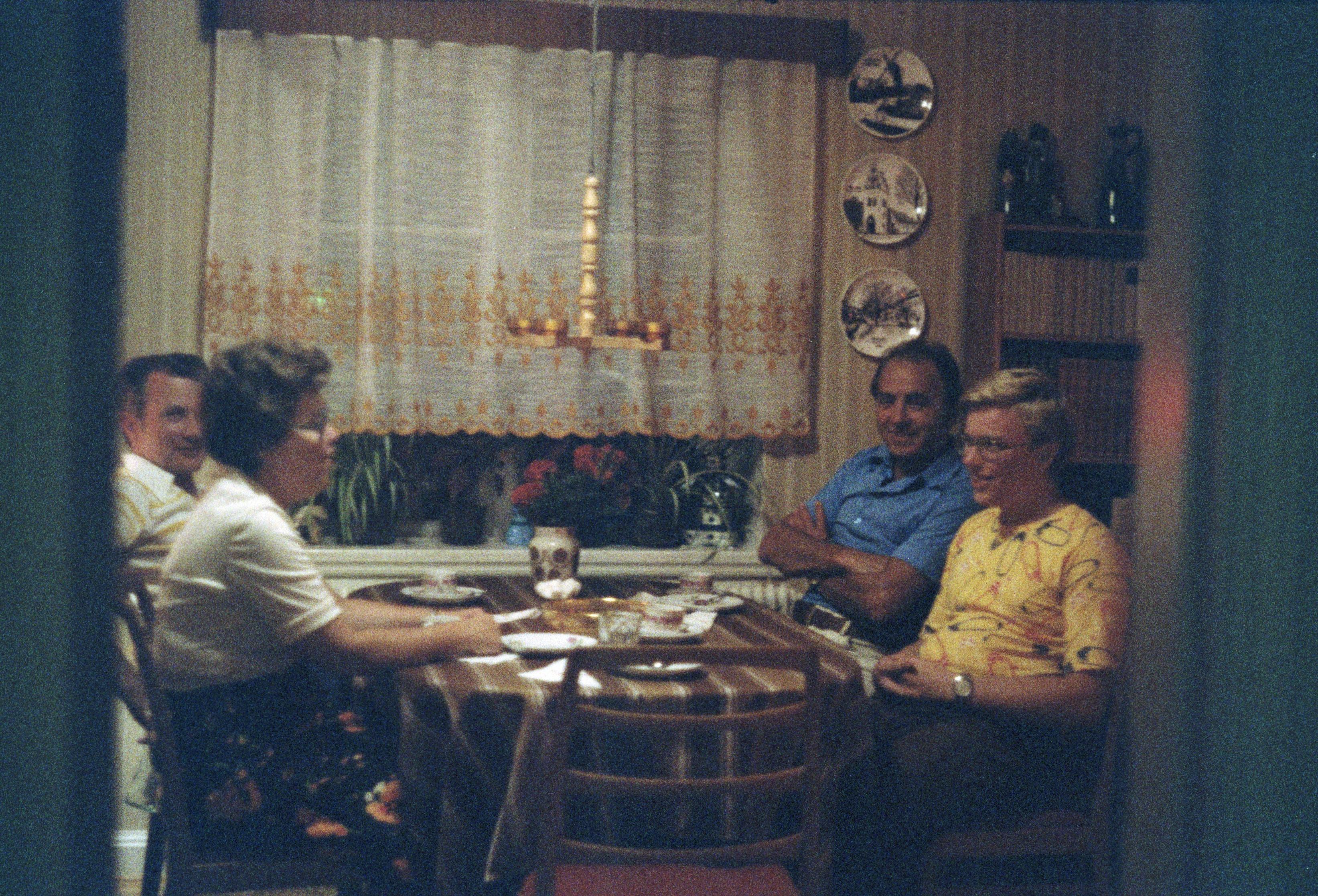 S3_197909-18