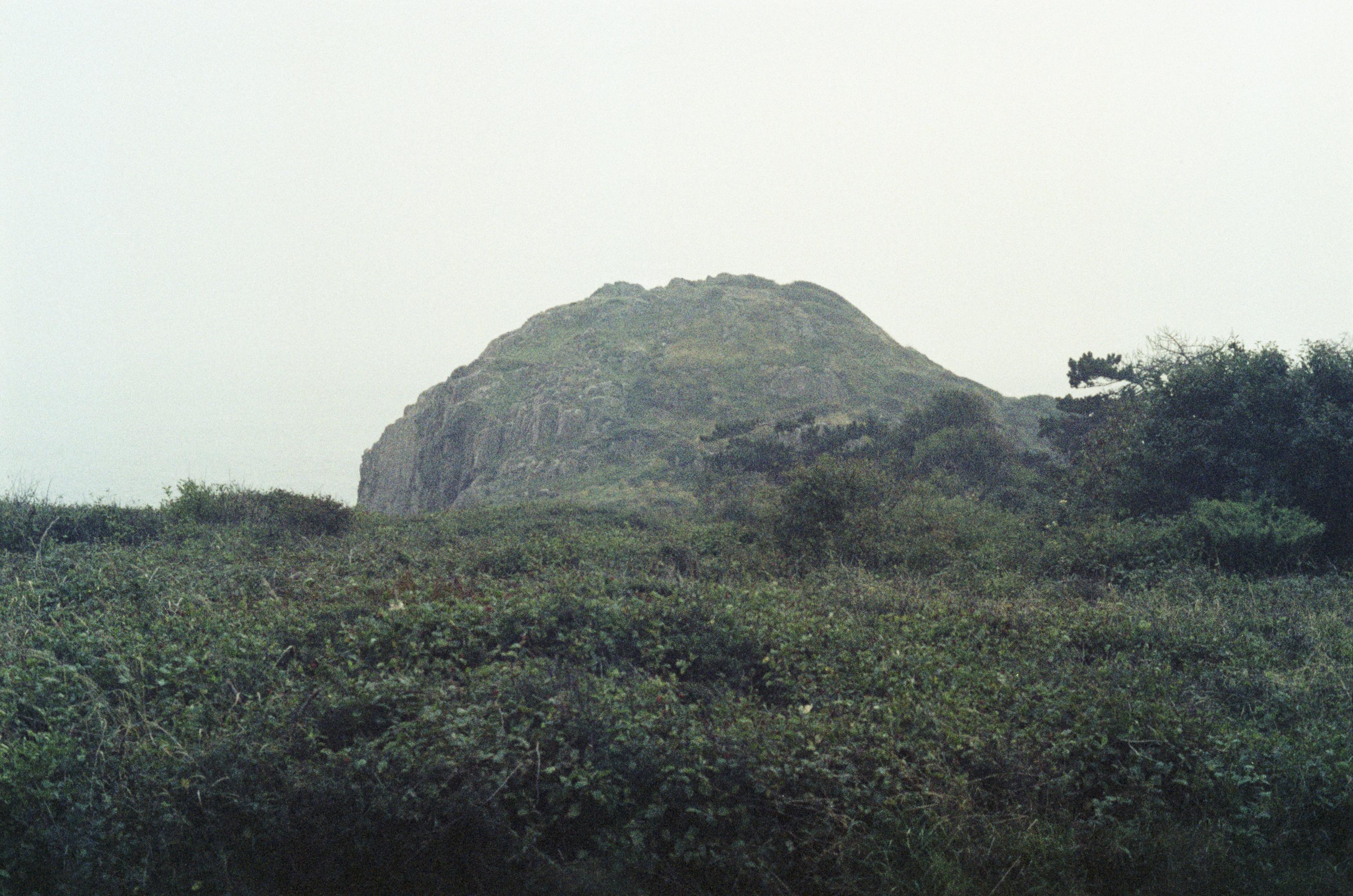 S3_197909-25
