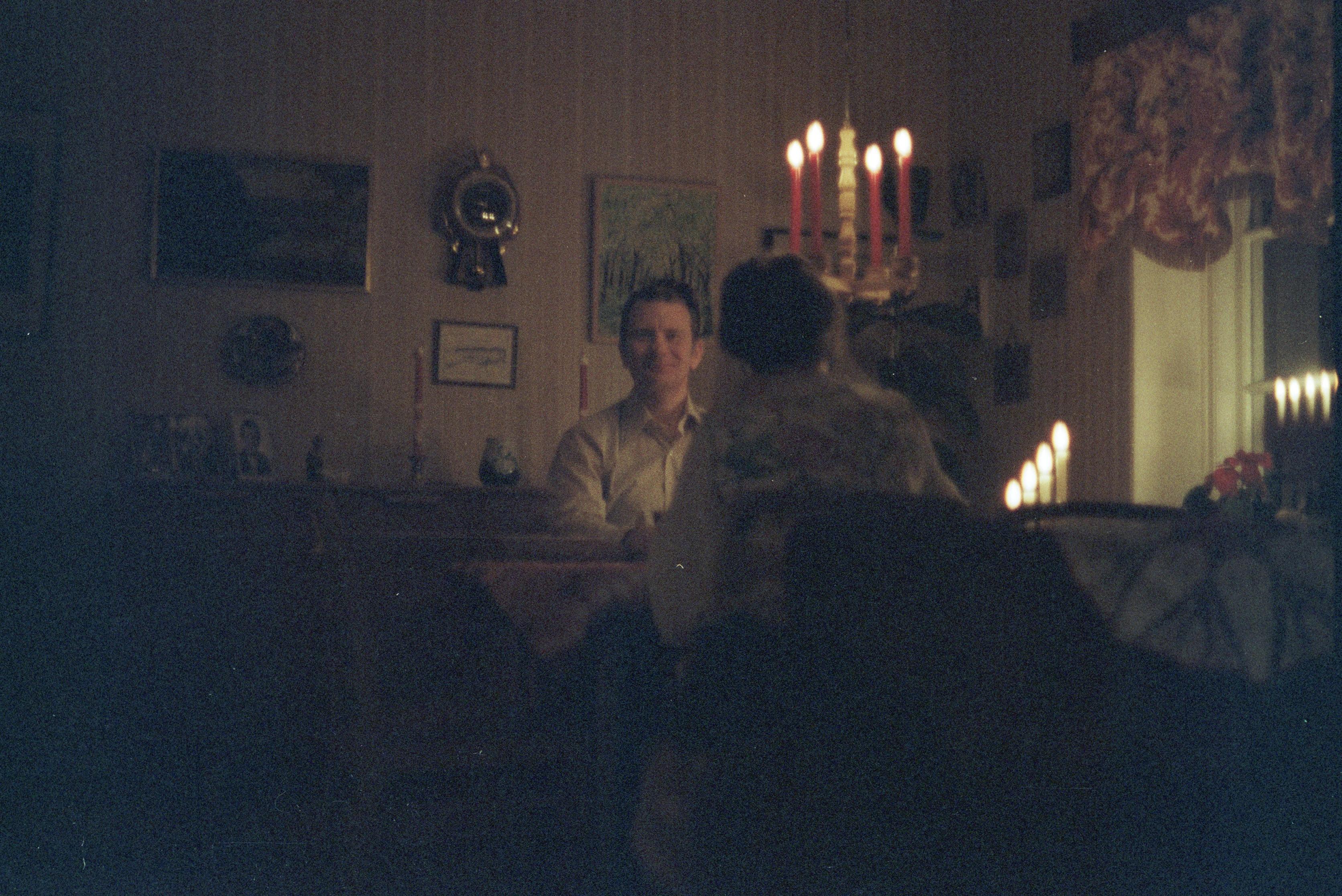 S3_197912-03