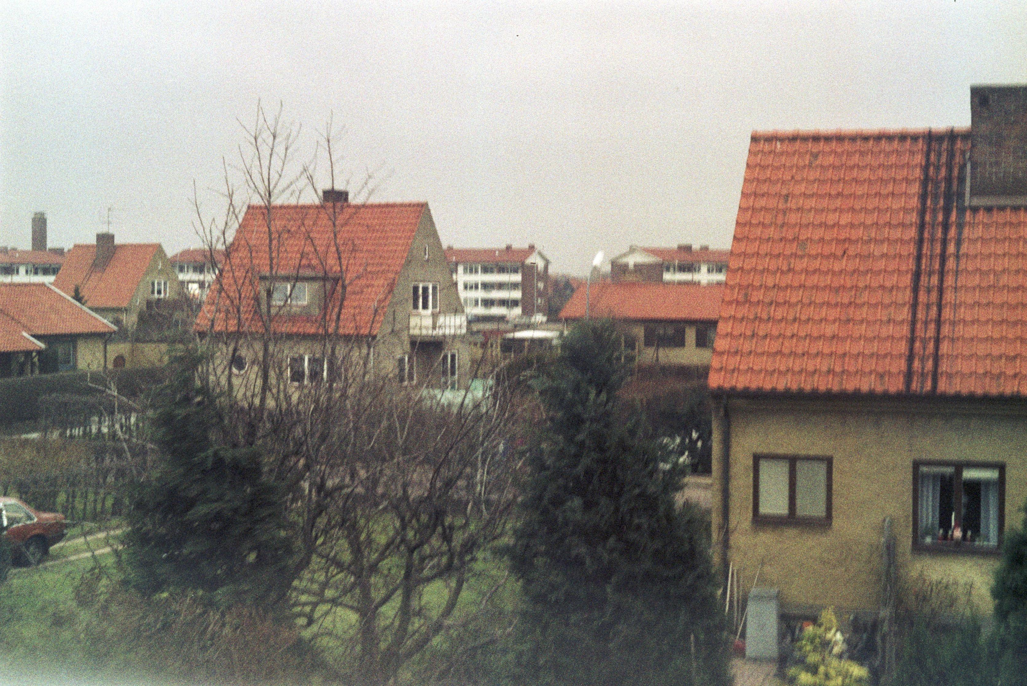 S3_197912-07