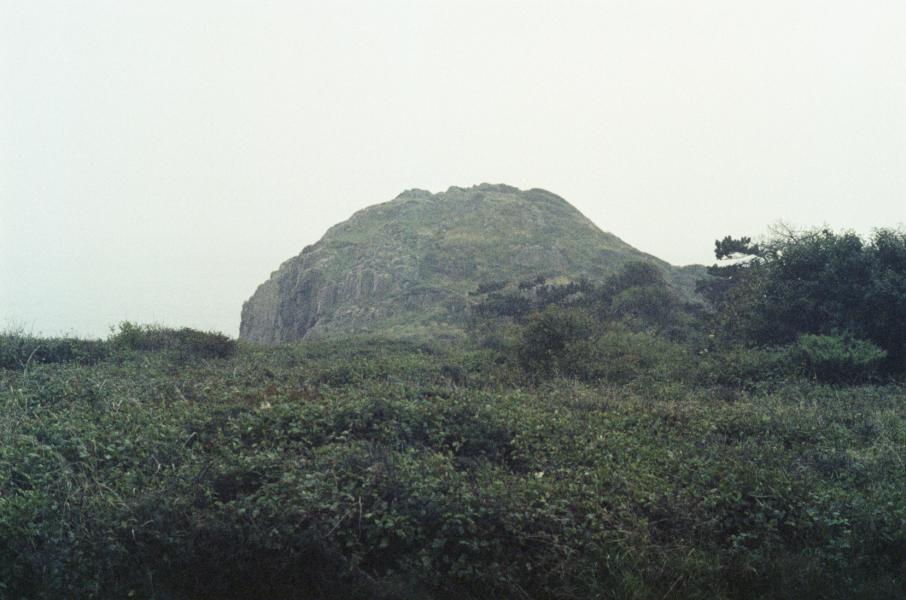 S3_197909-25