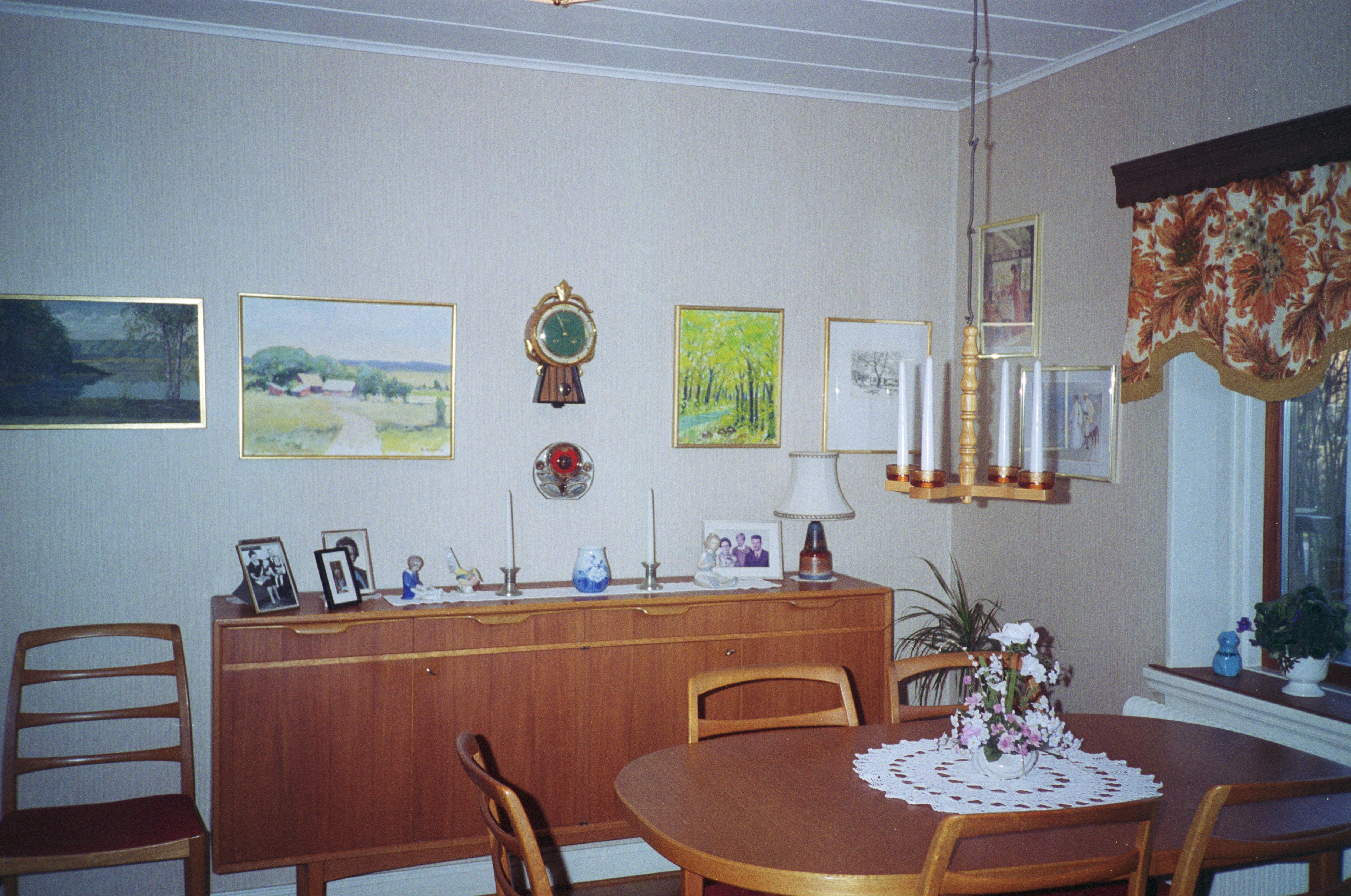 S3_199211-25