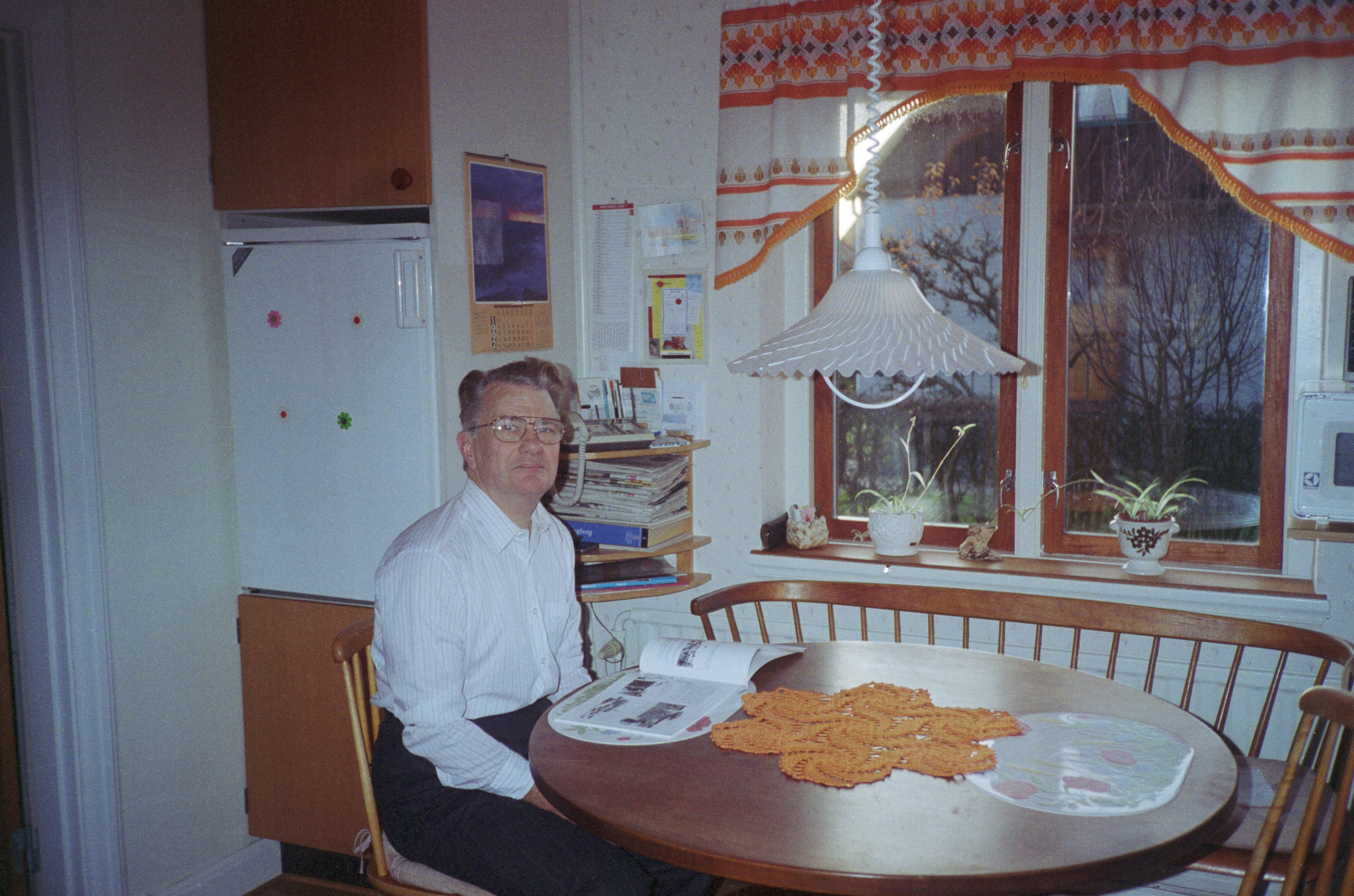 S3_199211-26
