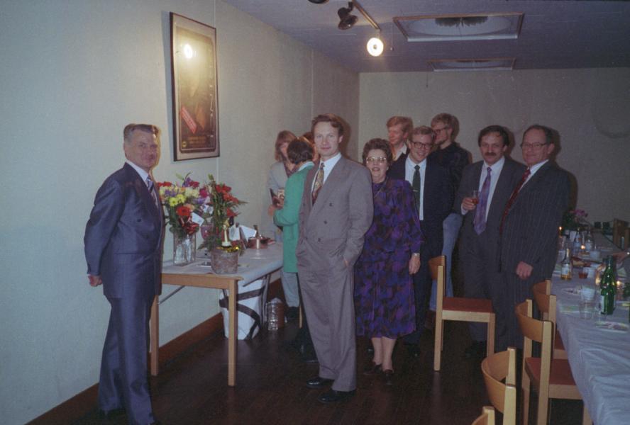 S3_199211-15